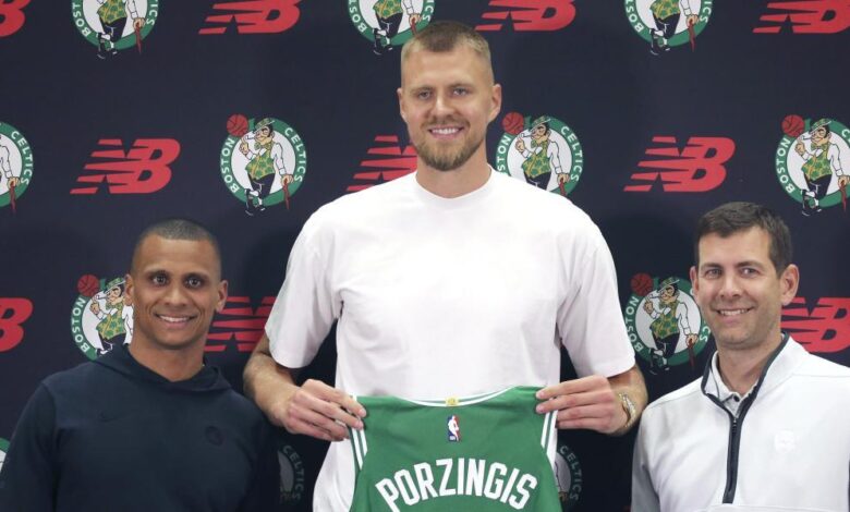 Porzingis ya viste de verde