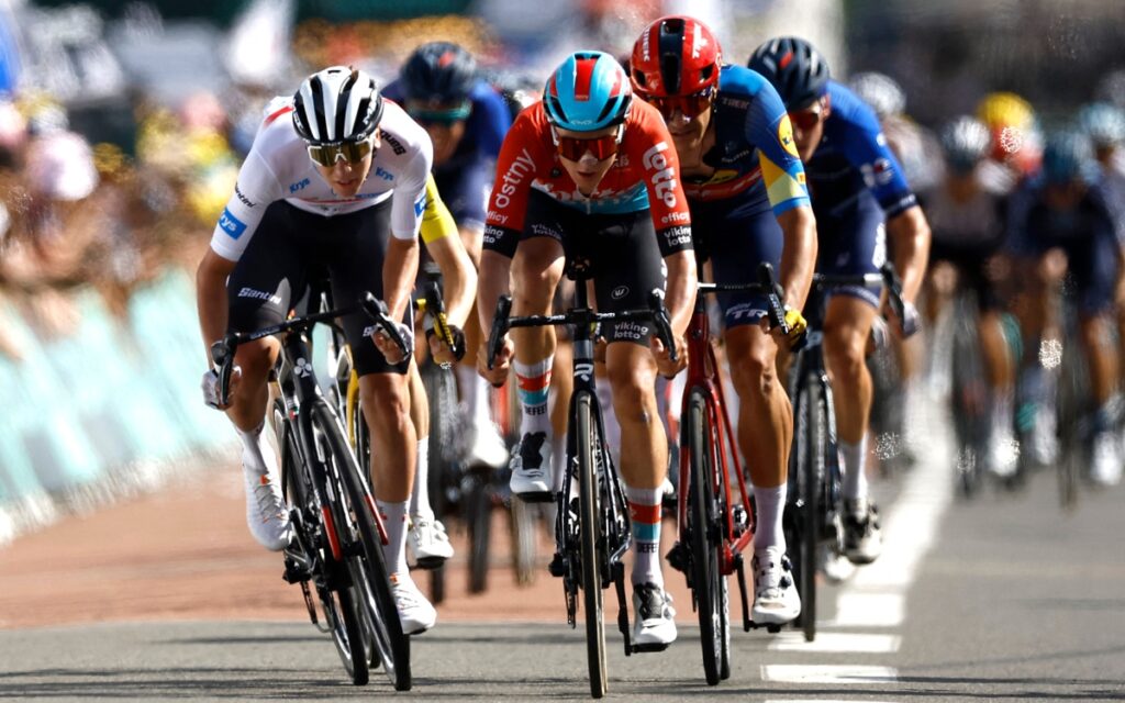 Prohíben a ciclistas transgénero participar en competencias femeninas