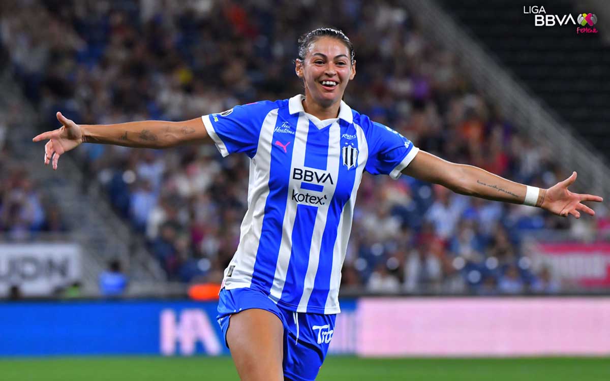 Rayadas golea a León 7-0 con cuatro goles de Burkenroad