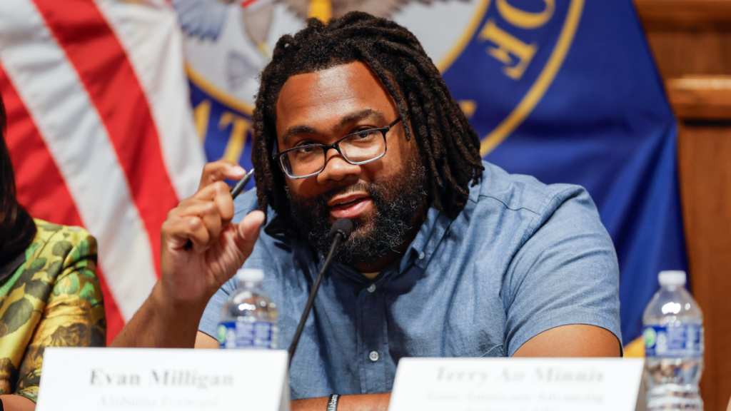 Republicanos de Alabama aprueban nuevo mapa del Congreso