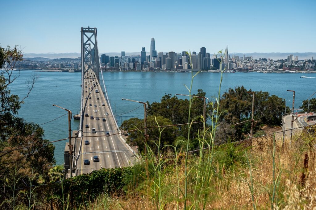 Resumen de TechCrunch+: detalles de la visa J-1, cómo cerrar una Serie B en 2023, moverse para ahorrar impuestos