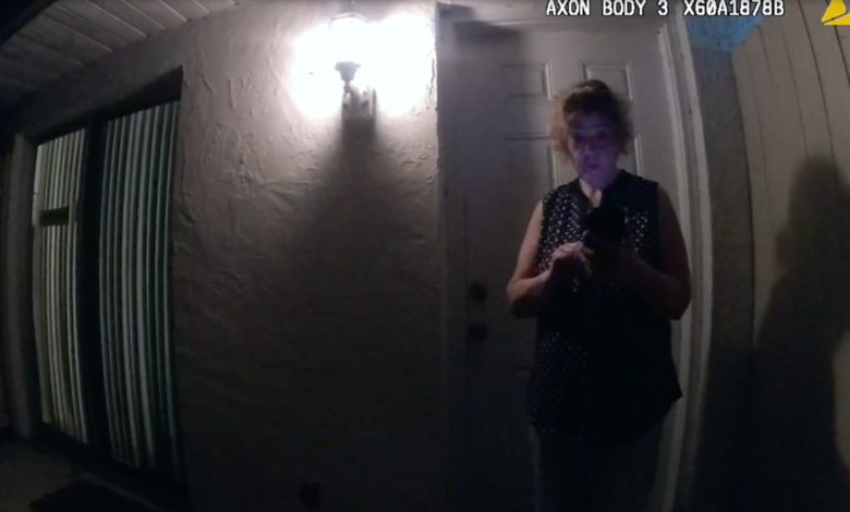Revelan video de mujer acusada de matar a su vecina en Florida