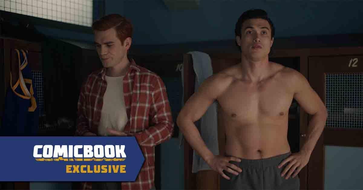 Riverdale: Julian pone sus manos en una película de ciervos en el clip “Chapter One Hundred Thirty-Three: Stag” (exclusivo)