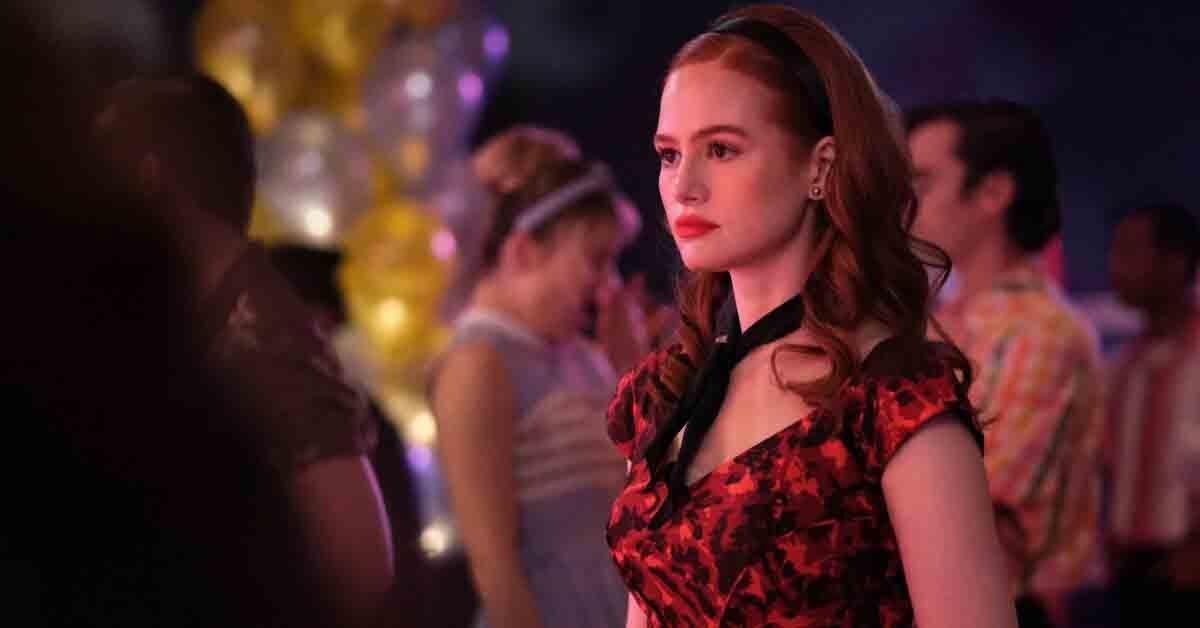 Riverdale Star Madelaine Petsch cree que los fanáticos estarán felices con el final de Cheryl