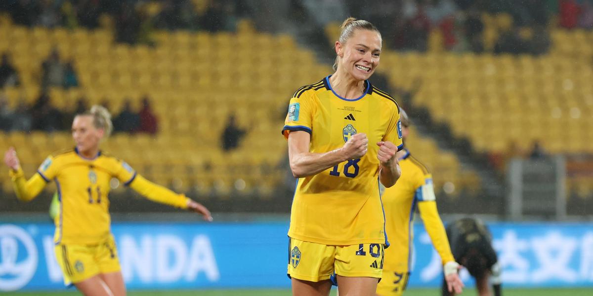 Rolfö 'moja' en el debut de Suecia