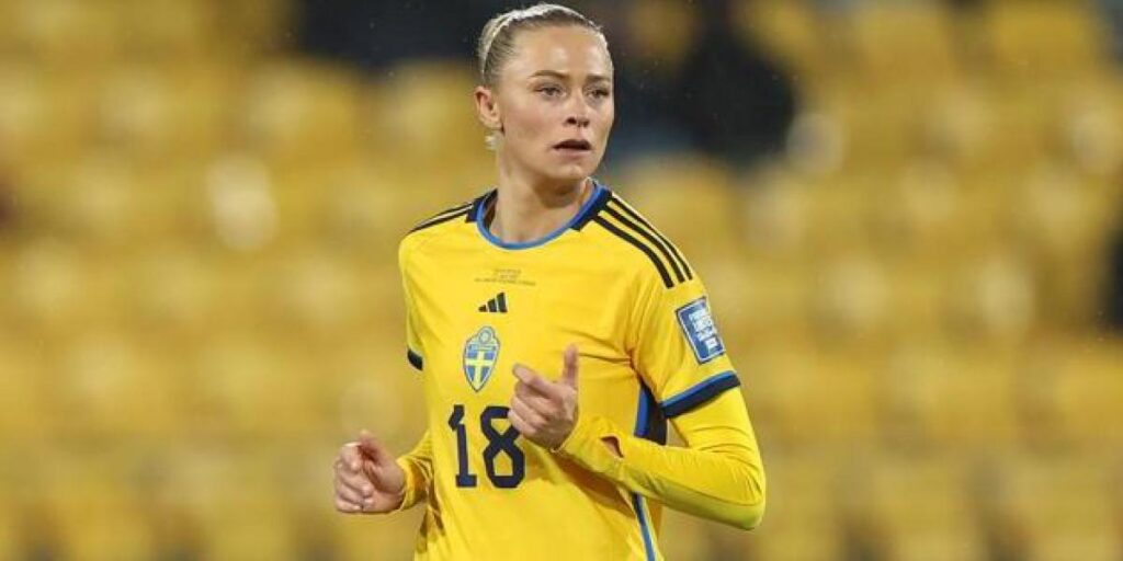 Rolfö: “Me duele un poco, pero estoy feliz de haber podido jugar el partido”