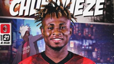 Samuel Chukwueze firma con el AC Milan