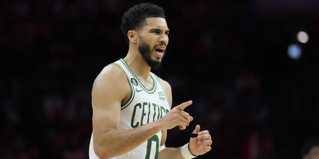 Tatum, crítico contra el descanso forzado de las estrellas: "Alguien paga para verme"