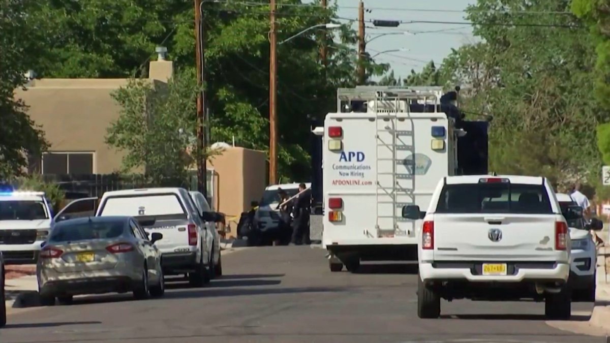 arrestan a hispano tras supuesto asesinato de su padre