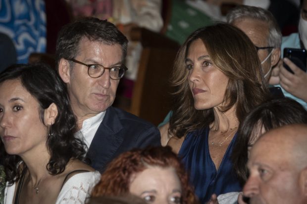 Eva Cárdenas con Alberto Núñez Feijoó / GTRES