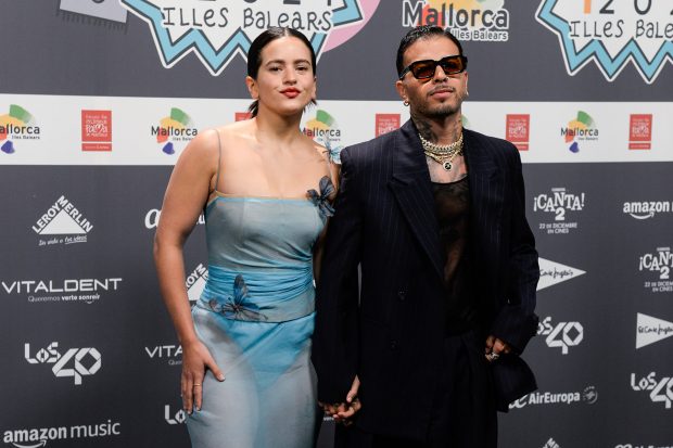 Rosalía y Rauw Alejandro en LOS40 Music Awards de 2021 / Gtres