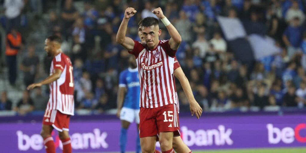 1-1: El Olympiacos de Diego Martínez, adelante y con épica