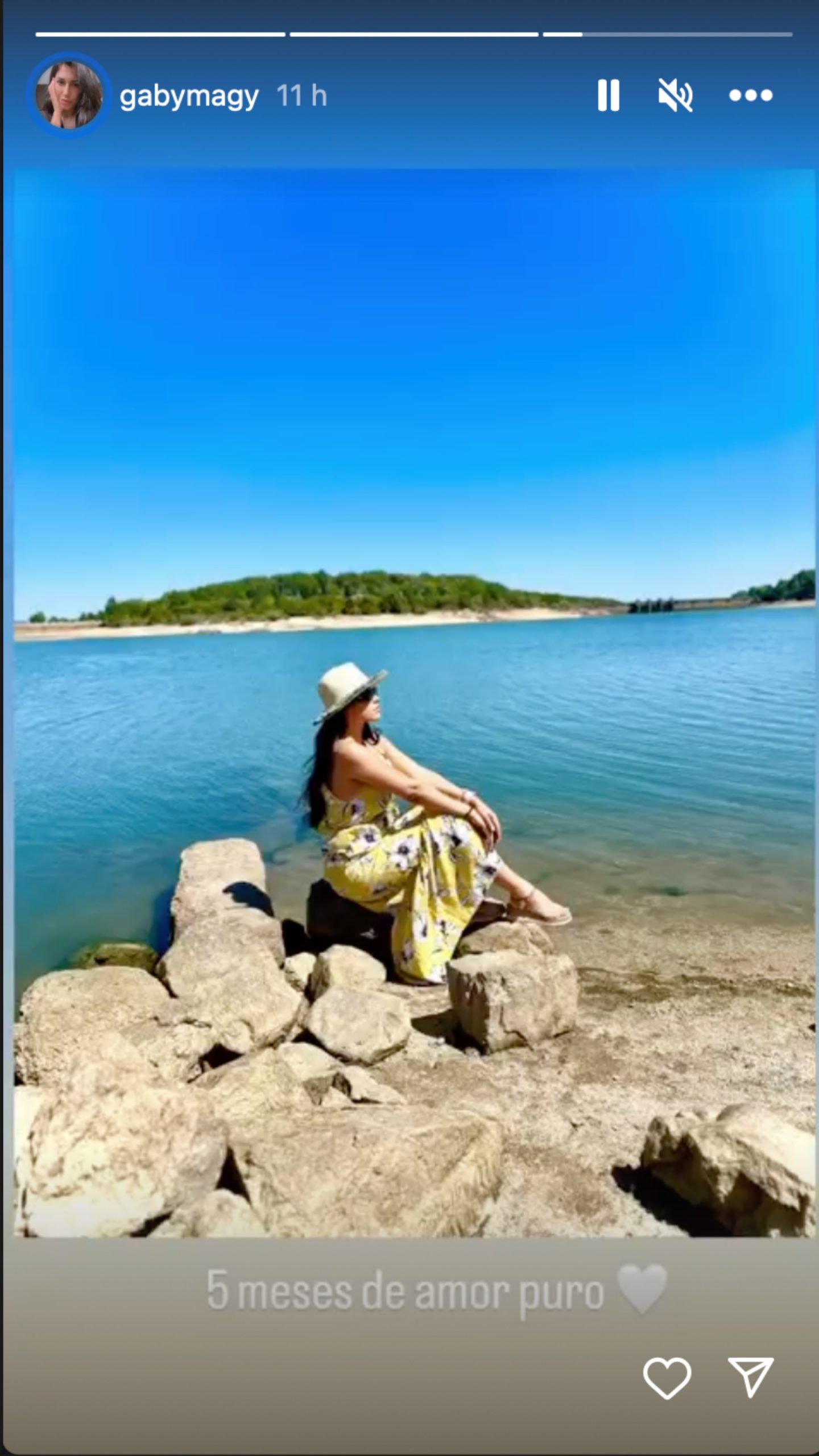 Gabriela Guillen en el mar/ Instagram 