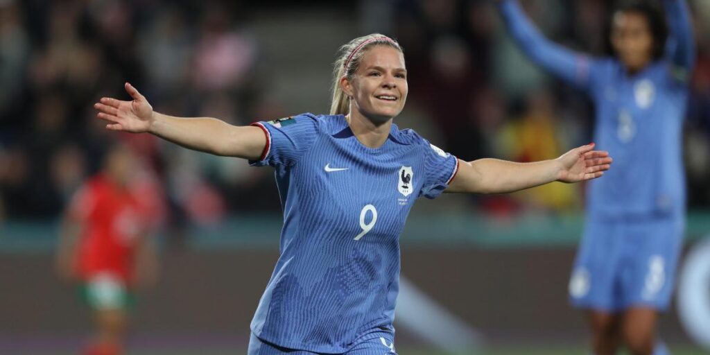 4-0: Contundente victoria de Francia, y pase a cuartos