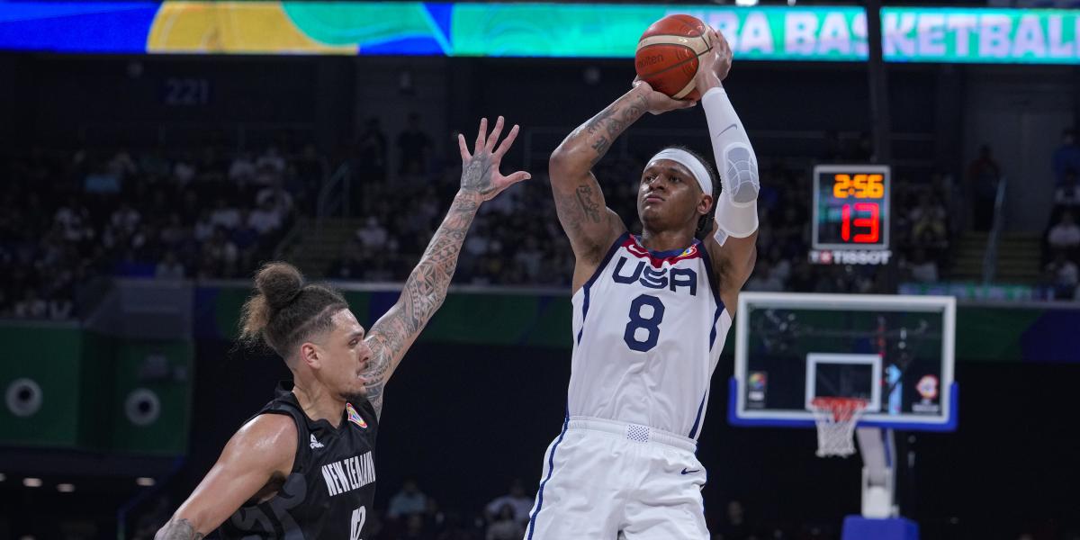 99-72: Estados Unidos vence pero no convence ante Nueva Zelanda
