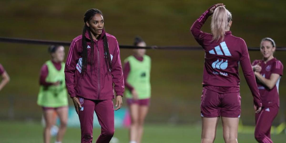 Aitana, 'desaparecida' a dos días de la semifinal ante Suecia