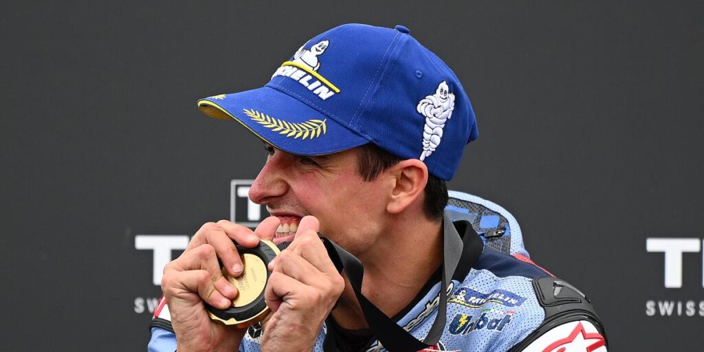 Alex Márquez: "Feliz aunque sólo sea una victoria sprint"