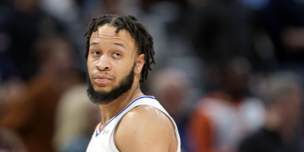 Amir Coffey, otro NBA que se enreda con la posesión de armas