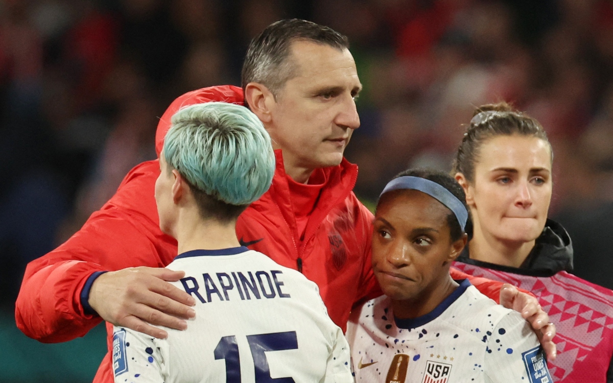 Andonovski renuncia como DT de Estados Unidos tras decepción en el Mundial