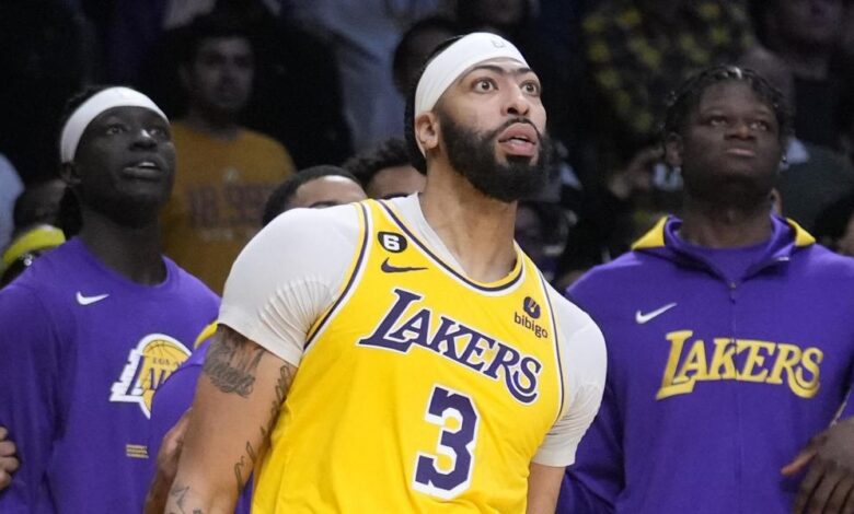 Anthony Davis amplía contrato con los Lakers por 3 años y 186 millones