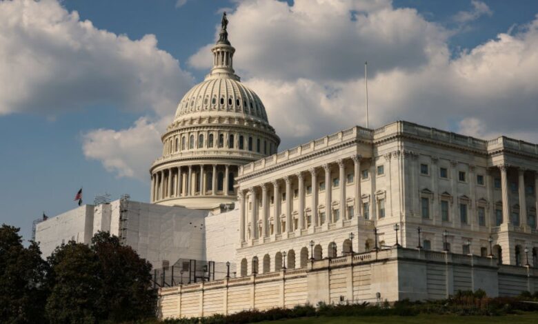 Casa Blanca pide a Congreso medida presupuestaria a corto plazo para evitar cierre del gobierno