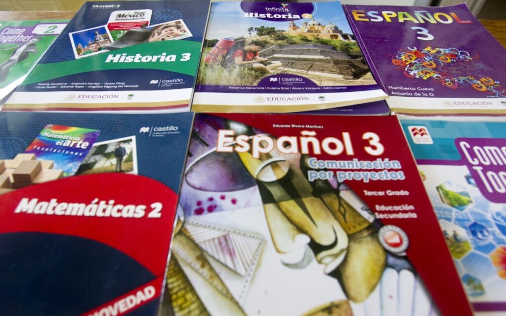 Concede amparo para frenar distribución de libros de texto; SEP combatirá sentencia
