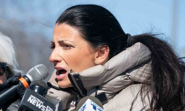 Concejala de Nueva York es agredida durante entrevista en vivo