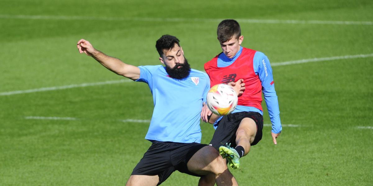 El lateral Chasco se marcha del Athletic al Valladolid