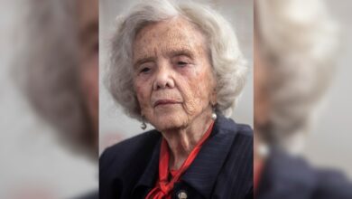 Elena Poniatowska desea que no haya 'dedazo' de AMLO en 2024