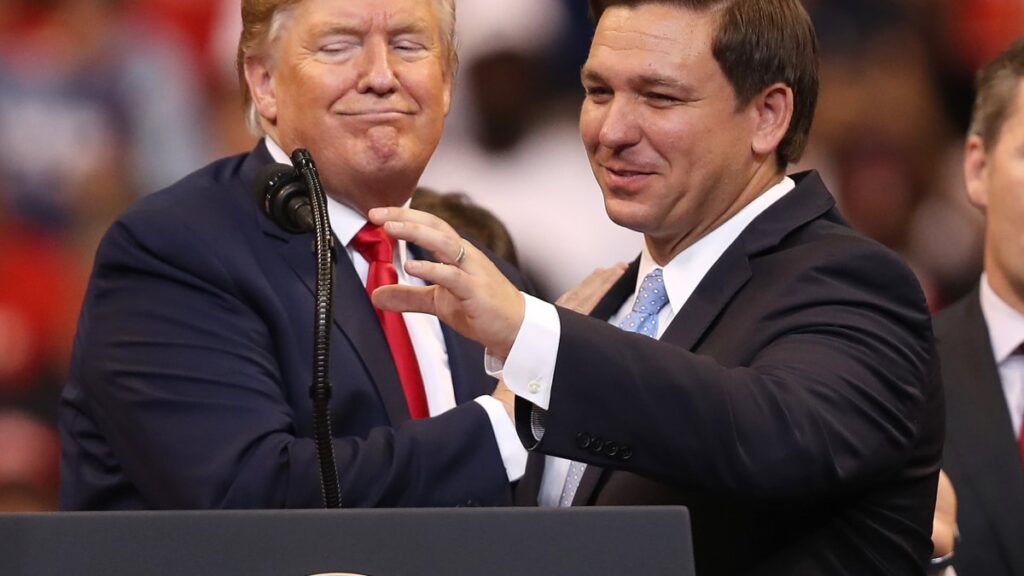 Encuesta de Iowa sobre Donald Trump y Ron DeSantis