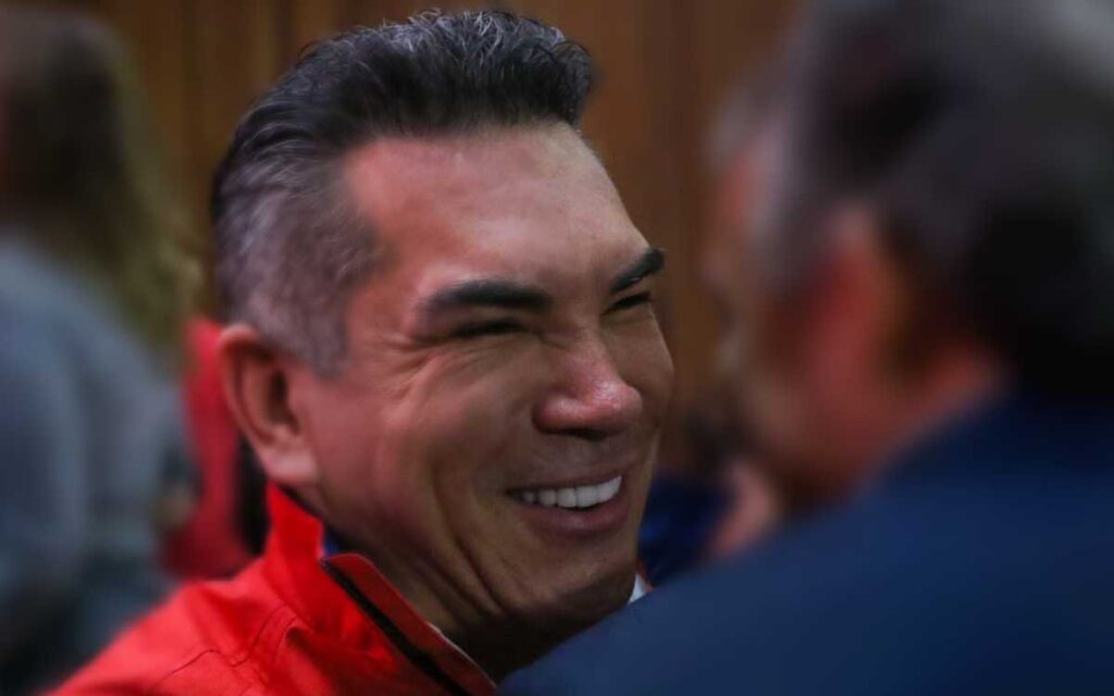 Encuestas no favorecen a Beatriz Paredes: Alito Moreno