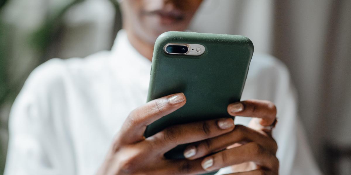 Estas son las palabras que nunca debes usar cuando hagas un Bizum: podrías tener problemas