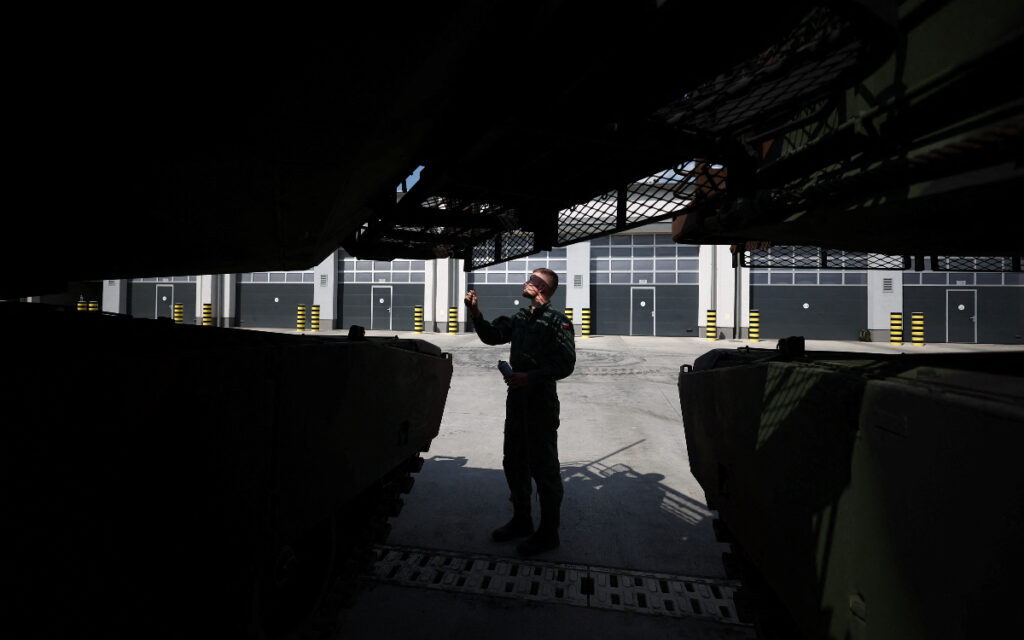 Evacuan a 14 mil personas tras hallar bombas de la II Guerra Mundial en Polonia