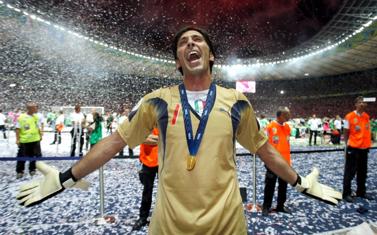 Gianluigi Buffon anuncia su retiro del futbol a los 45 años | Video