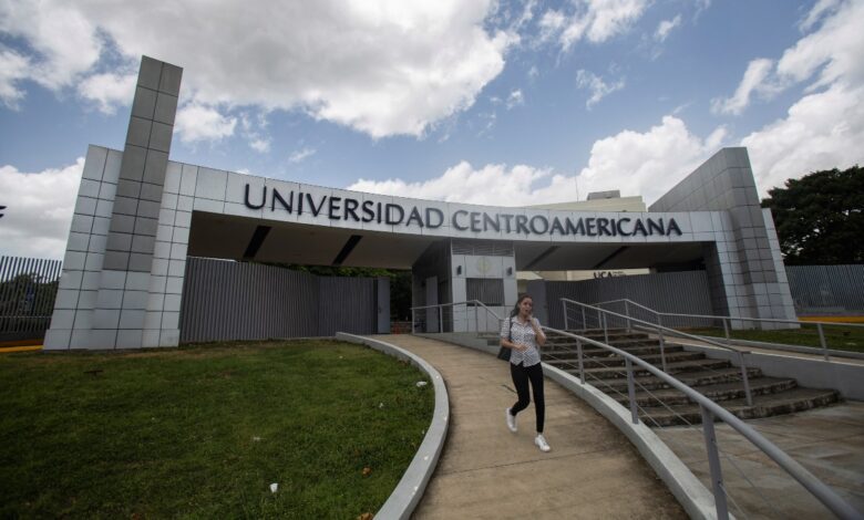 Gobierno de Nicaragua confisca residencia de sacerdotes que trabajan en la UCA