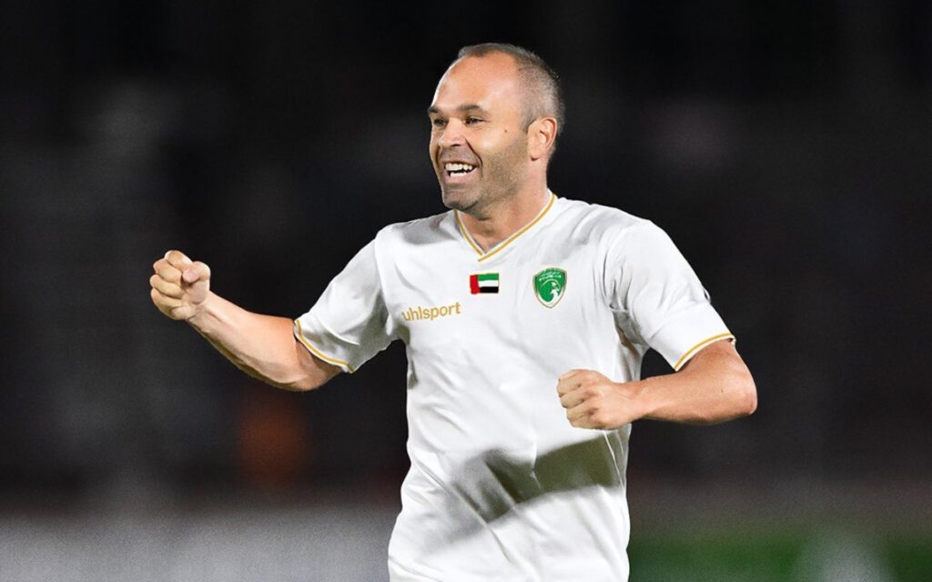 Iniesta, tras firmar con el Emirates FC: "Tengo ilusión por seguir disfrutando del futbol"