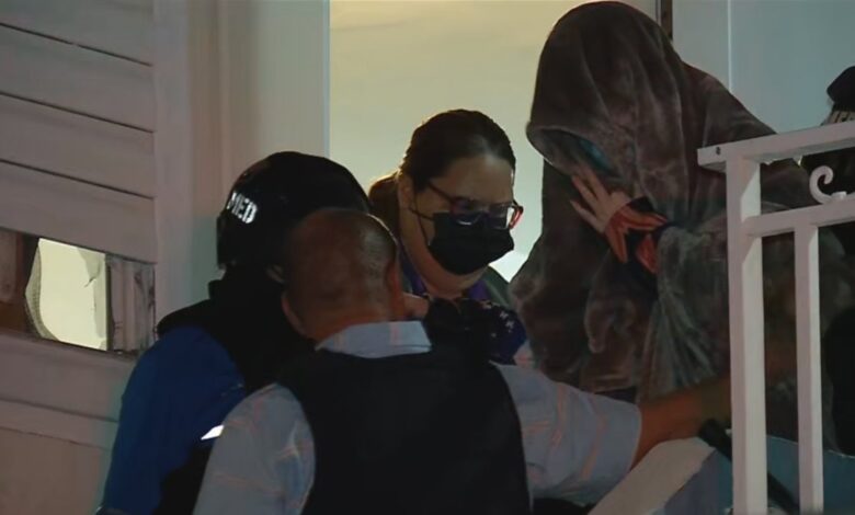 Intervienen con pareja por presunto maltrato contra sus hijas en Aguada
