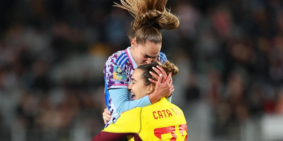 Irene Guerrero y Eva Navarro, participes en el pase de España a la semifinal