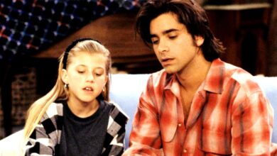 John Stamos acepta por completo sus sentimientos sobre Full House en un emotivo video