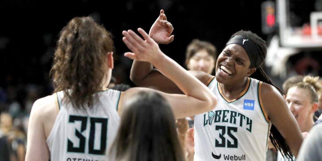 Jonquel Jones lidera a las New York Liberty a la victoria en la Commisioner's Cup