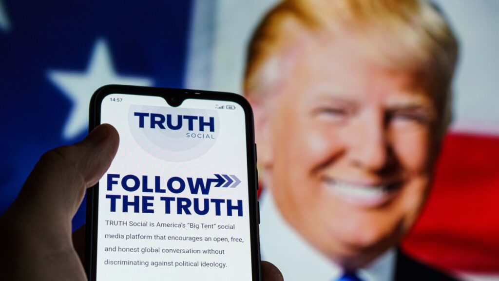 Jueza Tanya Chutkan le prohíbe a Trump compartir documentos sobre caso judicial