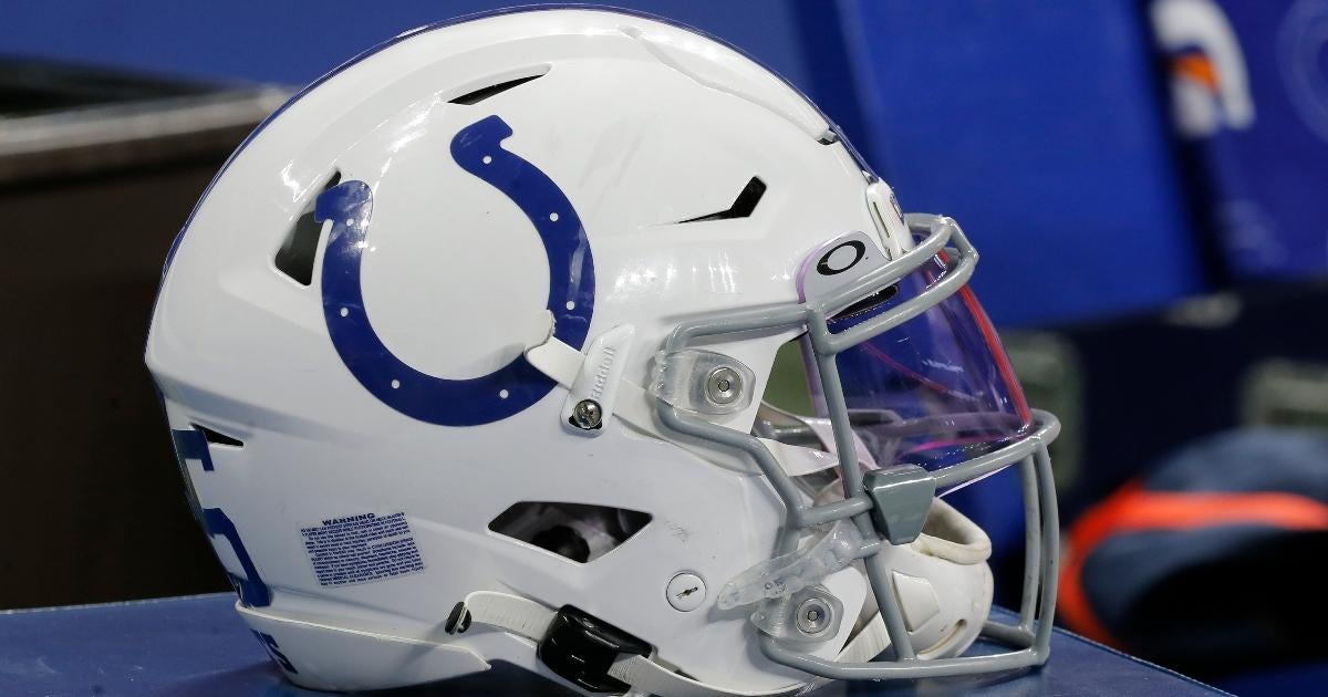 Jugador de los Indianapolis Colts se rompe el brazo durante una práctica