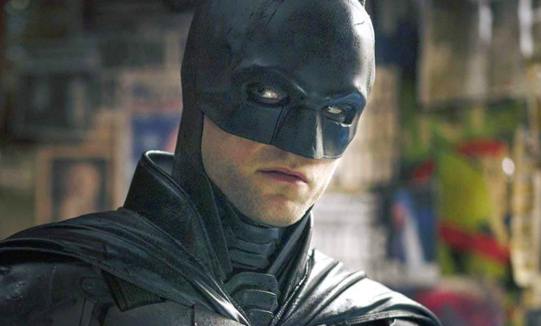 La edición de Batman demuestra que un elemento de vestuario cómico clásico puede funcionar en la acción en vivo
