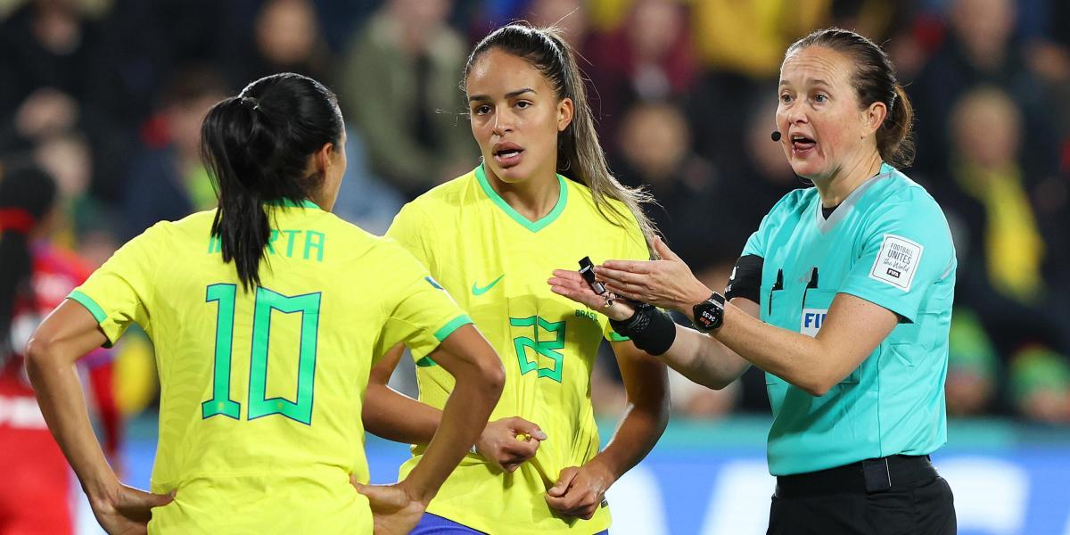 La galesa Cheryl Foster pitará la primera 'final' de España en el Mundial