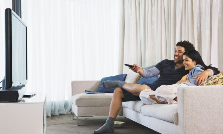 La visualización de TV lineal se hunde por debajo del 50% a medida que la transmisión se eleva a nuevas alturas