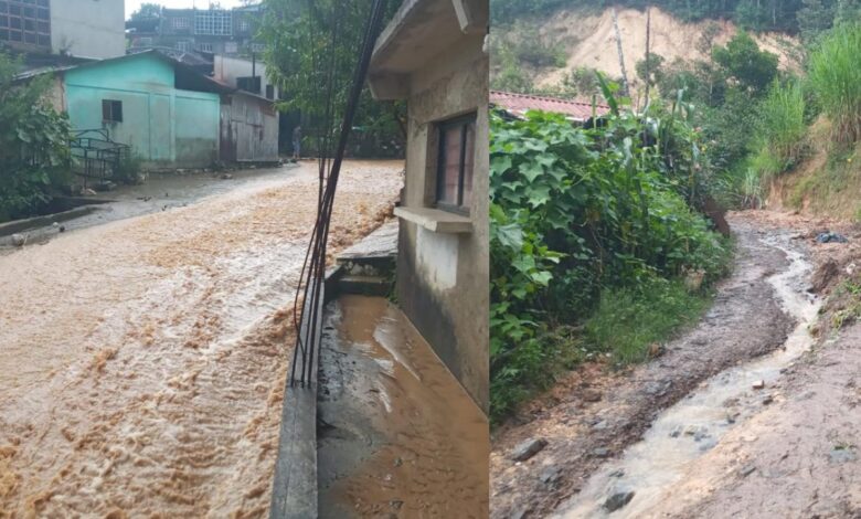 Lluvias dejan incomunicado a habitantes de Santiago Atitlán, Oaxaca; autoridad comunitaria pide ayuda a gobierno de Jara
