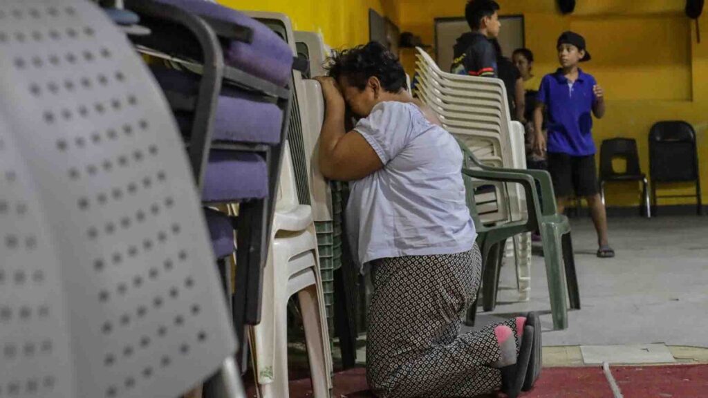 Migrantes inician ayuno indefinido para que les concedan citas de asilo