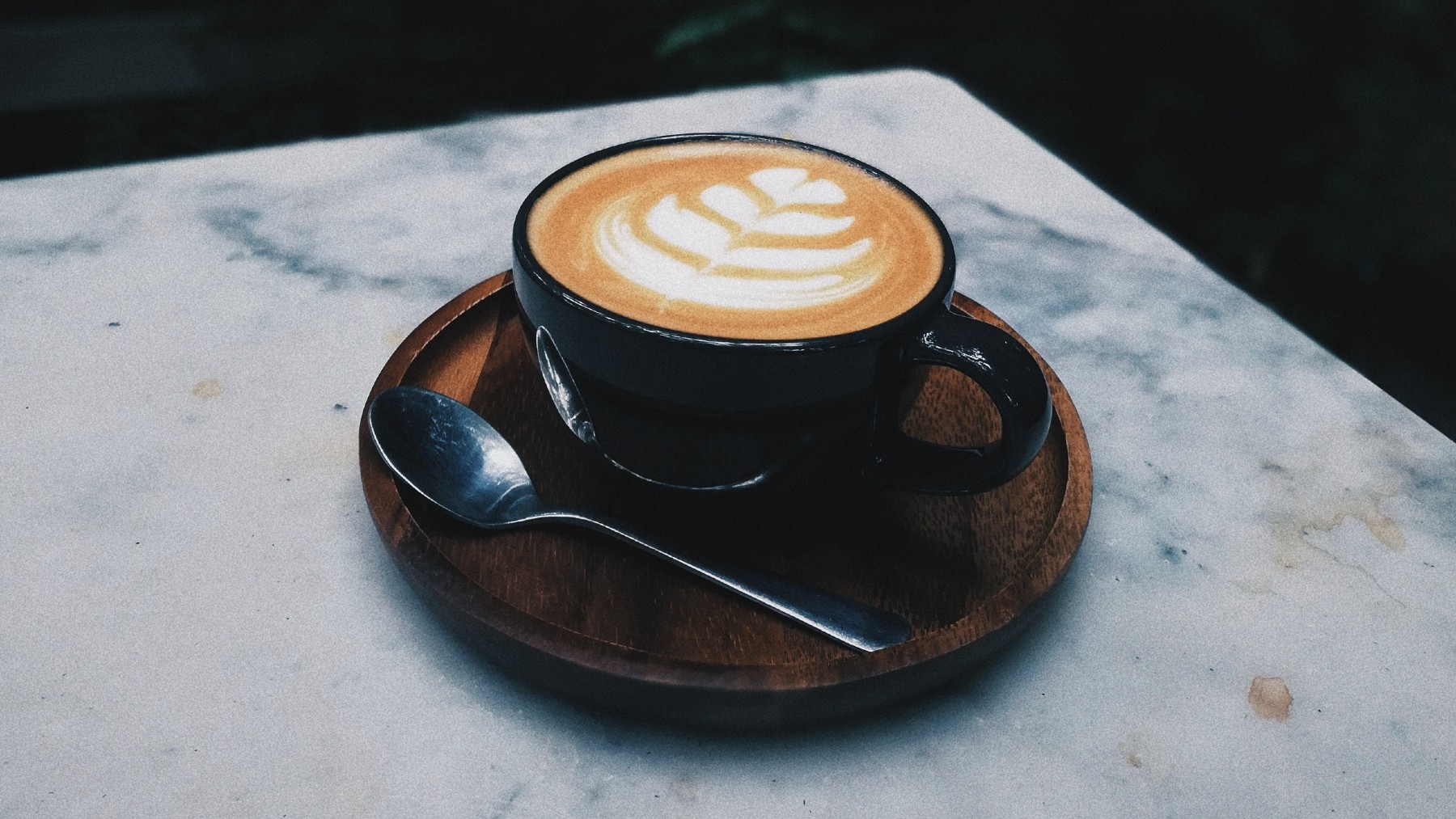 Nunca tomes café nada más levantarte. No lo decimos nosotros, lo dicen los expertos