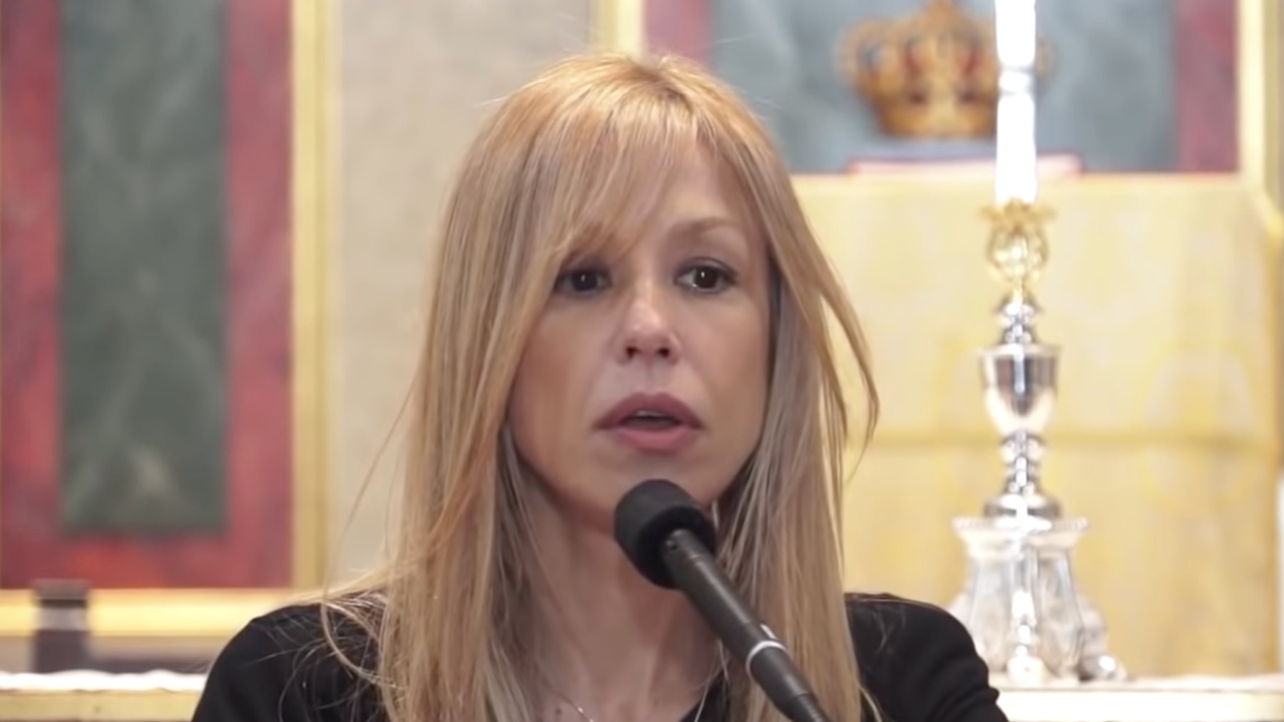 Pilar Soto en 'Asalto al cielo'/ YouTube