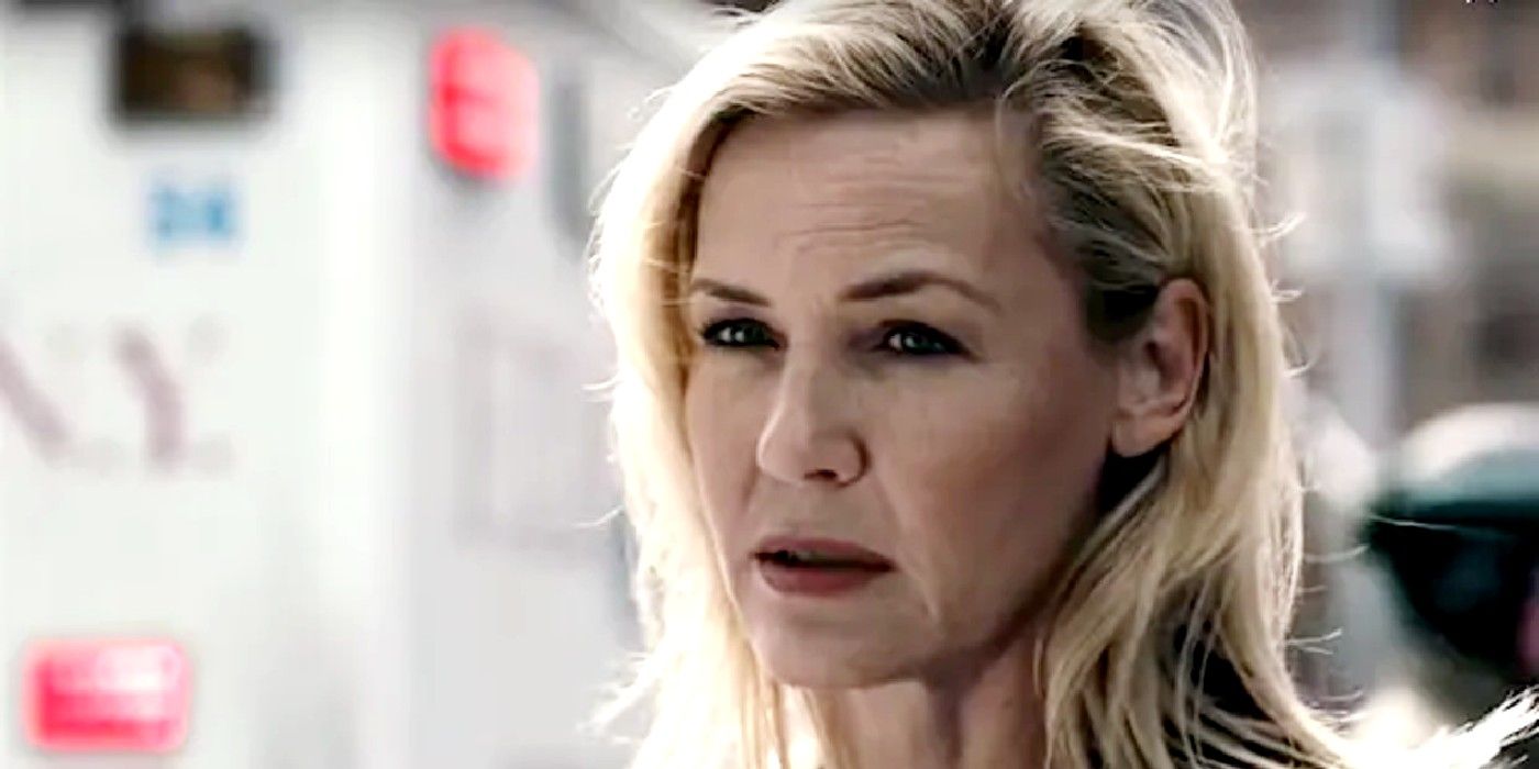 Connie Nielsen como Ellen Solberg en FBI